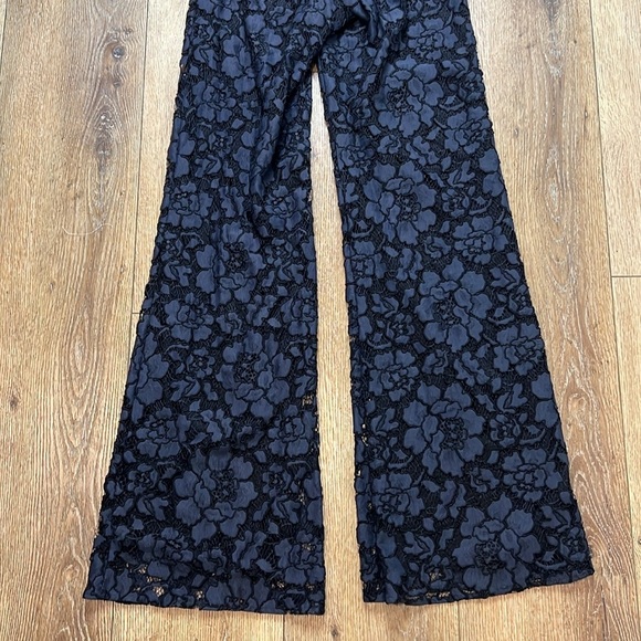 Alexis Livia Navy Lace Open Back Jumpsuit Size S - Picture 9 of 14